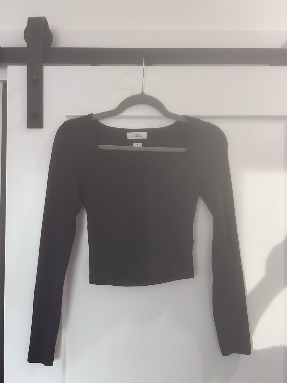 Babaton Contour Cropped Long Sleeve